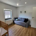 Stressfrei Nahe Legoland - 2 Ferienhaeuser Mit Viel Platz Fuer Familien & Gruppen Apartman