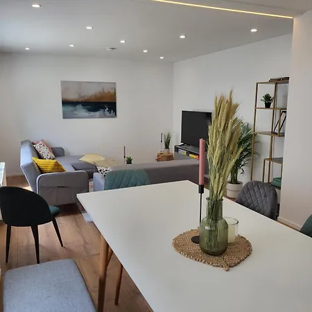 Apartmán Stressfrei Nahe Legoland - 2 Ferienhaeuser Mit Viel Platz Fuer Familien & Gruppen Günzburg