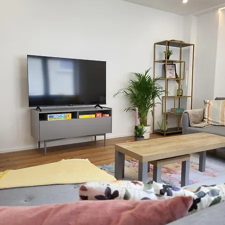 Linger Familien-freude Legoland Nur 5min Viel Platz Fuer Familien, & Gruppen Appartement Guntzbourg